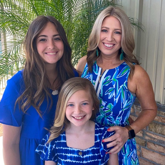 Meet your Posher, Jade - Picture 1 of 1